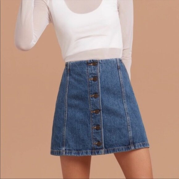 Aritzia Wilfred Free Aherns Exposed Button Front Denim Mini Skirt Size 6 - Picture 4 of 8